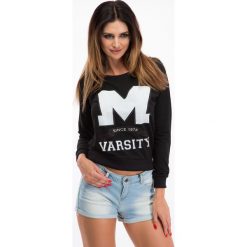 Bluzy damskie: Czarna Bluza z białym napisem F212