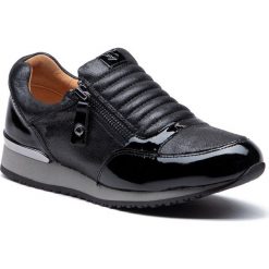 Sneakersy CAPRICE - 9-24605-21 Black Metallic 091. Czarne półbuty damskie Caprice, ze skóry. W wyprzedaży za 199,00 zł.