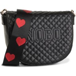 Torebka NOBO - NBAG-G4150-C020 Czarny. Czarne listonoszki damskie Nobo, bez wzorów, ze skóry ekologicznej, bez dodatków. W wyprzedaży za 149,00 zł.