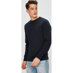 Tommy Hilfiger - Bluza. Szare bluzy męskie TOMMY HILFIGER, s, bez wzorów, z elastanu, z okrągłym kołnierzem, bez rękawów, bez kaptura. Za 399,90 zł.