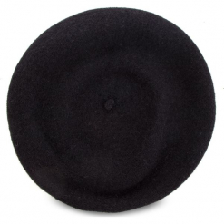 Czapka COCCINELLE - DY3 Cappelli E7 DY3 24 01 02 Noir 001. Czarne czapki damskie Coccinelle, z kaszmiru. Za 399,90 zł.