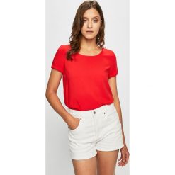 Only - Top. Czerwone bluzki damskie ONLY, s, bez wzorów, z wiskozy, z okrągłym kołnierzem. W wyprzedaży za 39,90 zł.