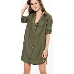 Sukienka w kolorze khaki. Brązowe sukienki damskie Bambina Mia, na co dzień, l, bez wzorów, z klasycznym kołnierzykiem, bez rękawów, midi, proste. W wyprzedaży za 129,95 zł.