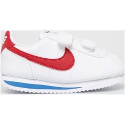 Nike Kids - Buty dziecięce Nike Cortez Basic SL. Czarne trampki chłopięce Nike Kids, bez wzorów, z gumy, sportowe, z okrągłym noskiem, bez zapięcia. W wyprzedaży za 149,90 zł.