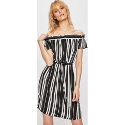 Tally Weijl - Sukienka. Białe sukienki damskie TALLY WEIJL, na co dzień, s, bez wzorów, z wiskozy, casualowe, bez kołnierzyka, bez rękawów, proste. Za 69,90 zł.
