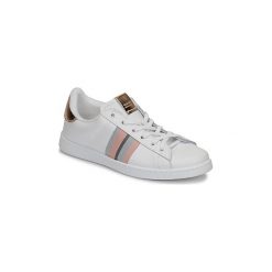 Buty Victoria TENIS PIEL/DETALLE. Trampki i tenisówki damskie Victoria, bez wzorów, bez zapięcia. Za 247,20 zł.