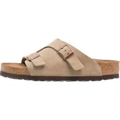 Birkenstock ZÜRICH Klapki taupe. Brązowe kapcie męskie marki Birkenstock, z materiału. Za 399,00 zł.