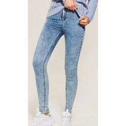 Jeansy high waist skinny - Niebieski. Niebieskie jeansy damskie skinny marki House, z podwyższonym stanem. Za 79,99 zł.