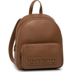 Plecak LOVE MOSCHINO - JC4028PP1ALD0200 Cuoio. Pomarańczowe plecaki damskie Love Moschino, bez wzorów, ze skóry ekologicznej, klasyczne. Za 869,00 zł.