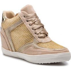 Sneakersy XTI - 48936 Arena. Żółte półbuty damskie Xti, bez wzorów, ze skóry ekologicznej, bez obcasa, na koturnie, bez zapięcia. W wyprzedaży za 159,00 zł.