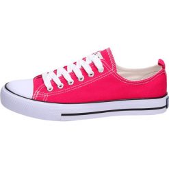 Trampki damskie AMERICAN CLUB DSLN-06N FUXIA. Trampki i tenisówki damskie American CLUB, bez wzorów, bez zapięcia. W wyprzedaży za 40,00 zł.