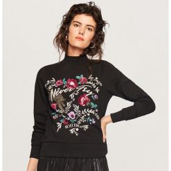 Bluza ze stójką - Czarny. Czarne bluzy damskie Reserved, l. W wyprzedaży za 29,99 zł.
