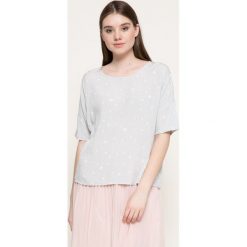 Broadway - Top. Niebieskie bluzki damskie marki Broadway, s, z wiskozy, casualowe, z okrągłym kołnierzem, z krótkim rękawem. W wyprzedaży za 39,90 zł.