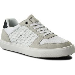 Sneakersy TOMMY HILFIGER - Lightweight Material Mix Sneaker FM0FM01539 White 100. Brązowe sneakersy męskie TOMMY HILFIGER, na co dzień, bez wzorów, ze skóry, klasyczne, bez zapięcia. W wyprzedaży za 269,00 zł.