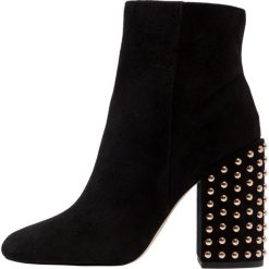 Botki damskie: Jessica Simpson WEXTON Botki na obcasie black