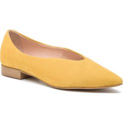 Półbuty L37 - Bluebell Z27 Yellow. Żółte półbuty damskie L37, na co dzień, bez wzorów, ze skóry, bez obcasa, na płaskiej podeszwie, bez zapięcia. W wyprzedaży za 339,00 zł.
