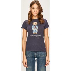 Polo Ralph Lauren - T-shirt. Niebieskie bluzki damskie Polo Ralph Lauren, s, z nadrukiem, z bawełny, z okrągłym kołnierzem, z krótkim rękawem. Za 369,90 zł.