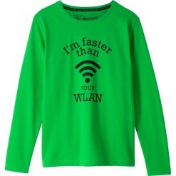Shirt z długim rękawem bonprix zielony neonowy z nadrukiem. Zielone koszule chłopięce marki bonprix, z nadrukiem, z okrągłym kołnierzem, z długim rękawem, długie. Za 16,99 zł.