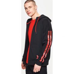 Bluzy męskie: Bluza o kroju comfort – Czarny