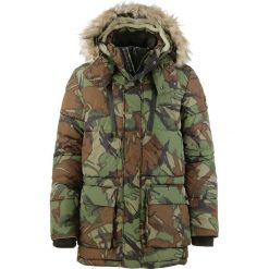 Parka w kolorze khaki. Brązowe płaszcze męskie Street & Sports Wear, na zimę, m, moro, bez kaptura. W wyprzedaży za 386,95 zł.