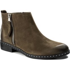 Botki CARINII - B4191 I43-000-PSK-C63. Zielone buty zimowe damskie Carinii, z materiału, na obcasie. W wyprzedaży za 219,00 zł.