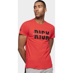 T-shirt męski TSM008 - czerwony. Czerwone koszulki męskie xl. W wyprzedaży za 29,99 zł.