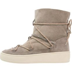 Buty zimowe damskie: Napapijri NOVA Botki na platformie tundra green