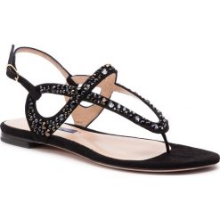 Sandały STUART WEITZMAN - Allura ZL77289 Black Sue/Crystal. Czarne klapki damskie Stuart Weitzman, bez wzorów, ze skóry, bez obcasa, na obcasie. W wyprzedaży za 1579,00 zł.