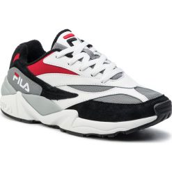 Sneakersy FILA - V94M Low 1010718.008 Black/White/Fila Red. Białe sneakersy męskie Fila. W wyprzedaży za 259,00 zł.