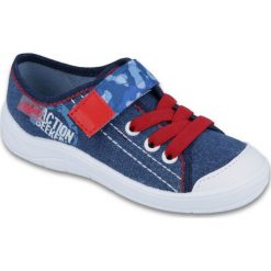 Niebieskie Befado obuwie dziecięce 251X101. Niebieskie buty chłopięce sportowe Befado, bez zapięcia. W wyprzedaży za 63,82 zł.