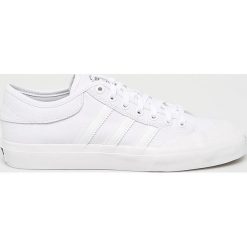 Adidas Originals - Buty. Białe buty sportowe męskie marki adidas Originals, z gumy, na sznurówki. Za 329,90 zł.
