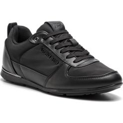 Sneakersy VERSACE JEANS - E0YTBSB4 70919 899. Czarne sneakersy męskie Versace Jeans, na co dzień, bez wzorów, z jeansu, eleganckie, bez zapięcia. Za 629,00 zł.