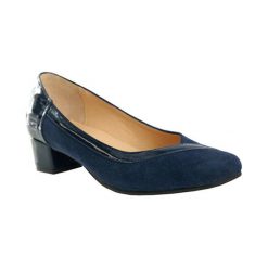 Buty ślubne damskie: Skórzane czółenka w kolorze granatowym