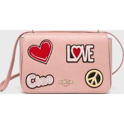 Love Moschino - Torebka. Różowe torebki klasyczne damskie marki Love Moschino, w paski, ze skóry ekologicznej, na ramię, średnie. Za 899,90 zł.