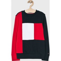 Tommy Hilfiger - Bluza dziecięca 128-176 cm. Niebieskie bluzy chłopięce TOMMY HILFIGER, bez wzorów, z elastanu, bez rękawów, bez kaptura. W wyprzedaży za 179,90 zł.