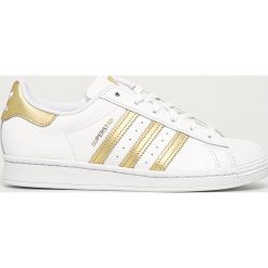 Adidas Originals - Buty Superstar. Białe buty sportowe damskie adidas Originals, ze skóry ekologicznej. Za 399,90 zł.