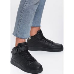 Czarne Buty Sportowe Blackberry. Czarne buty sportowe damskie Renee, bez wzorów, z materiału, sportowe. Za 89,99 zł.