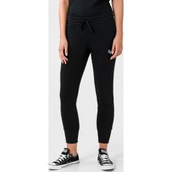 Converse Star Chevron Spodnie dresowe Czarny. Czarne spodnie damskie Converse, l, z bawełny. Za 188,95 zł.