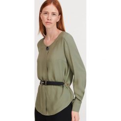 Gładka bluzka - Khaki. Brązowe bluzki damskie Reserved, bez wzorów, bez kołnierzyka, bez rękawów. Za 89,99 zł.