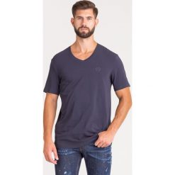 T-SHIRT Emporio Armani. Niebieskie t-shirty męskie Armani Exchange, m, z nadrukiem, z elastanu, bez kołnierzyka. Za 179,00 zł.