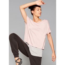 Koszulka Athleisure - Różowy. Czerwone t-shirty damskie Mohito, l. Za 69,99 zł.