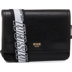 Saszetka nerka MSGM Borsa Donna 2742MDZ80 009 99. Czarne nerki damskie MSGM, bez wzorów, bez dodatków. W wyprzedaży za 689,00 zł.