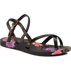 Sandały IPANEMA - Fashion Sand VIII 82766 Black/Black 20766. Czarne klapki damskie Ipanema, bez wzorów, z tworzywa sztucznego, bez obcasa. W wyprzedaży za 79,00 zł.