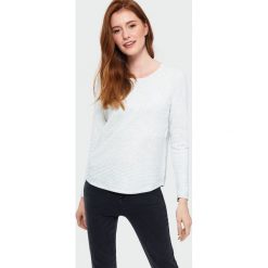 Cienki sweter z ozdobną strukturą. Swetry damskie Greenpoint, bez wzorów, z bawełny, bez rękawów, bez kaptura. Za 79,99 zł.