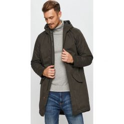 Fat Moose - Kurtka. Zielone płaszcze męskie Fat Moose, s, bez wzorów, z bawełny, długie, z kapturem. Za 919,90 zł.