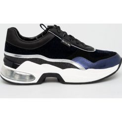 Karl Lagerfeld - Buty. Czarne buty sportowe damskie KARL LAGERFELD, ze skóry. W wyprzedaży za 599,90 zł.