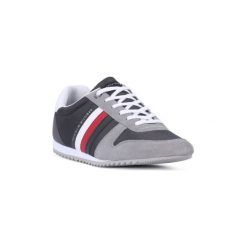 Buty Tommy Hilfiger 008 MAGNET PREMIUM. Szare trampki męskie TOMMY HILFIGER, bez wzorów, bez zapięcia. Za 333,94 zł.