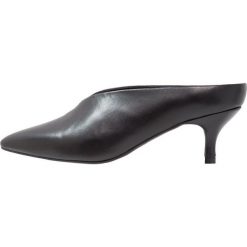 Klapki damskie: Toral Klapki black