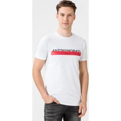 Antony Morato Koszulka Biały. Białe podkoszulki męskie Antony Morato, xl, z nadrukiem, z elastanu, bez kołnierzyka, krótkie. Za 145,95 zł.
