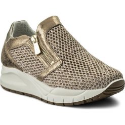 Sneakersy IGI&CO - 1156666 Plat. Żółte półbuty damskie marki IGI&CO, na co dzień, bez wzorów, z zamszu, bez obcasa, na koturnie, bez zapięcia. W wyprzedaży za 279,00 zł.